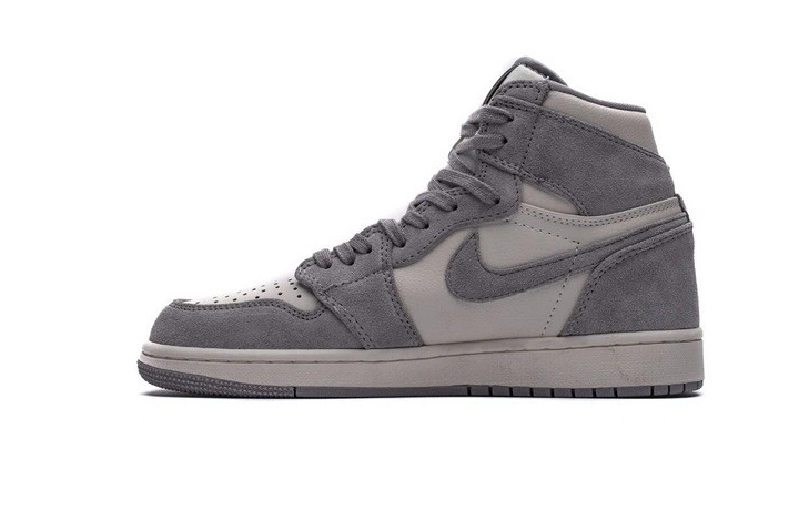 AH7389-101  (W) Retro 1  Jordan Ivory High air Pale 0902